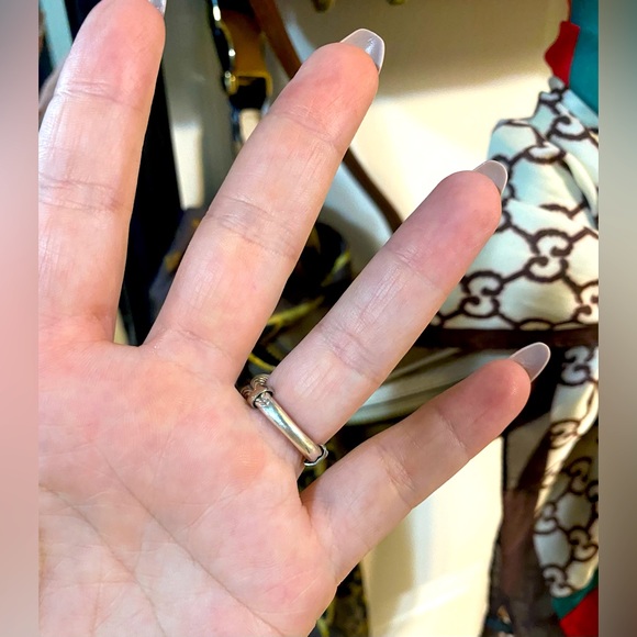 Judith Ripka Diamondique Sterling Silver Heart Shaped Ring- size 6.5 - Picture 4 of 5